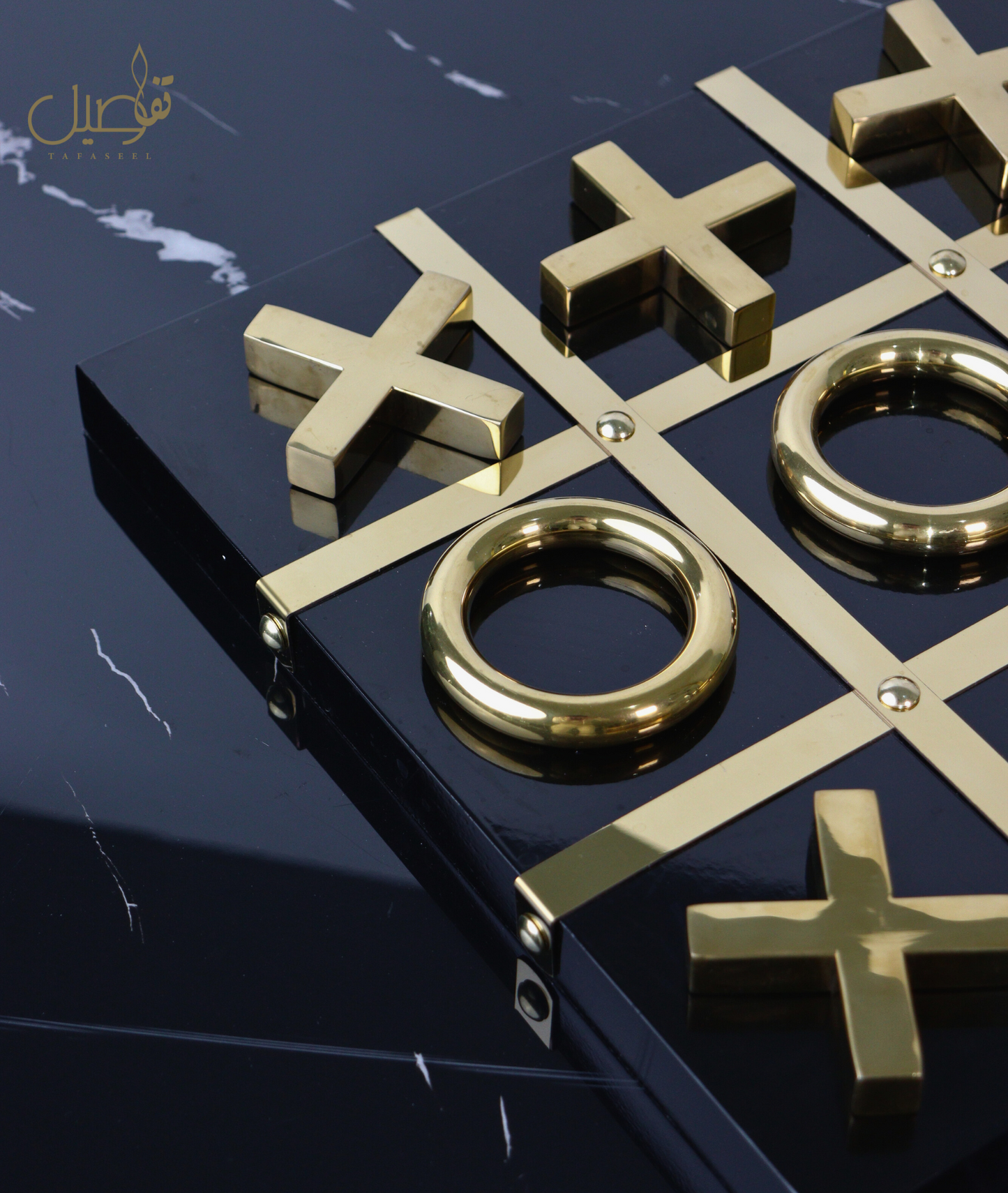 Jeu de Qualité Noir et Or