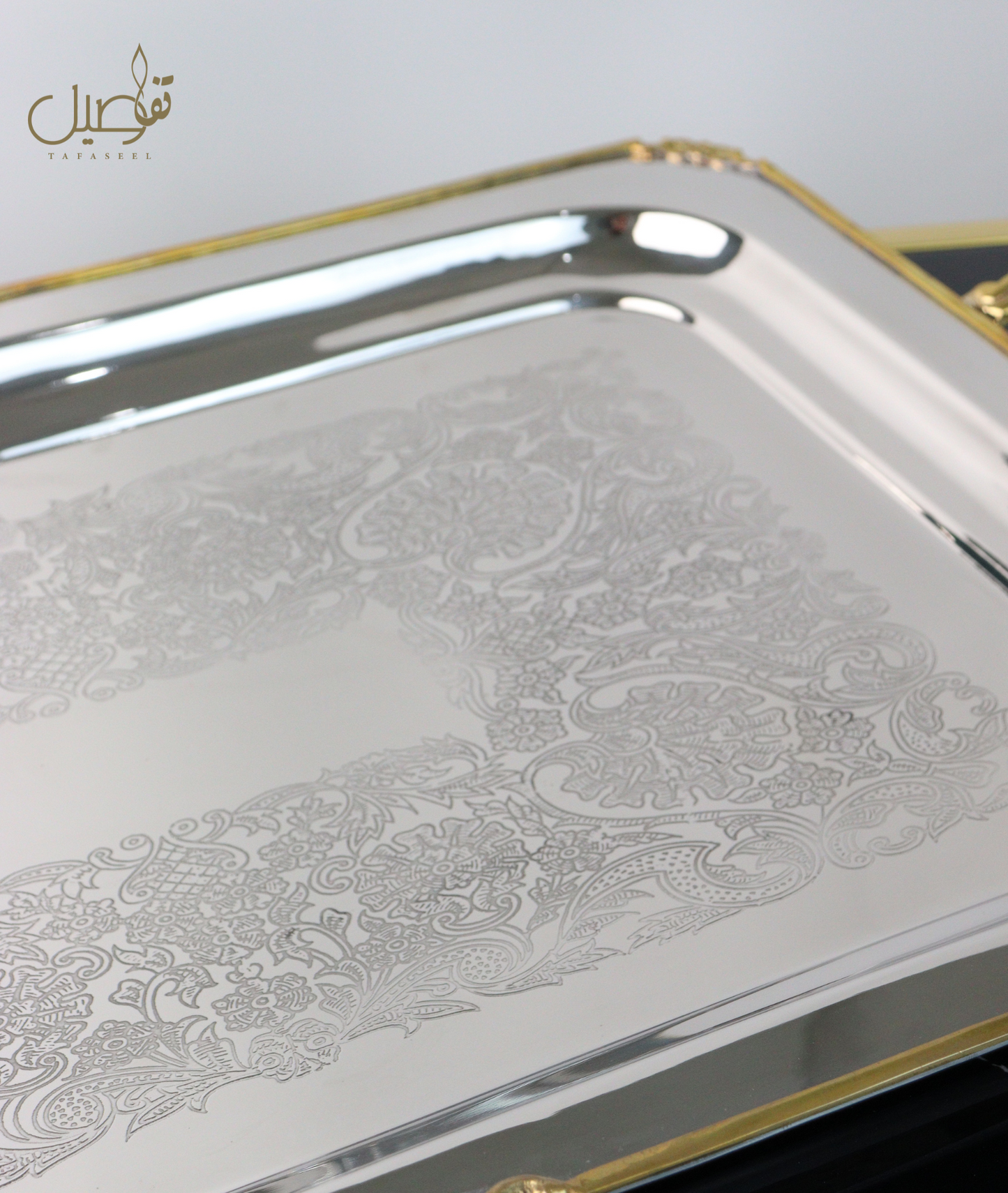 plateau de service en acier inoxydable