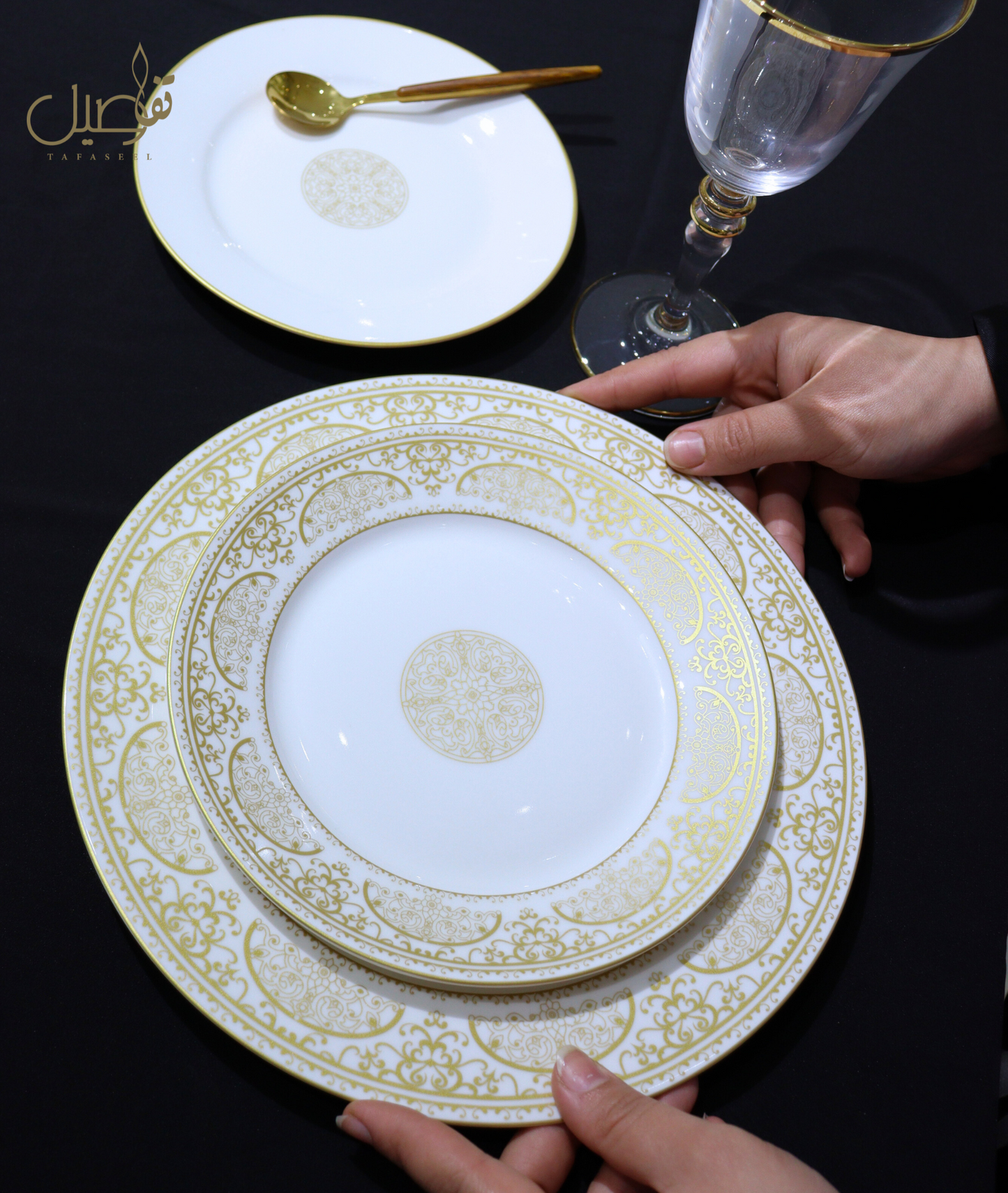 PACK D'ASSIETTE 18 PIECES