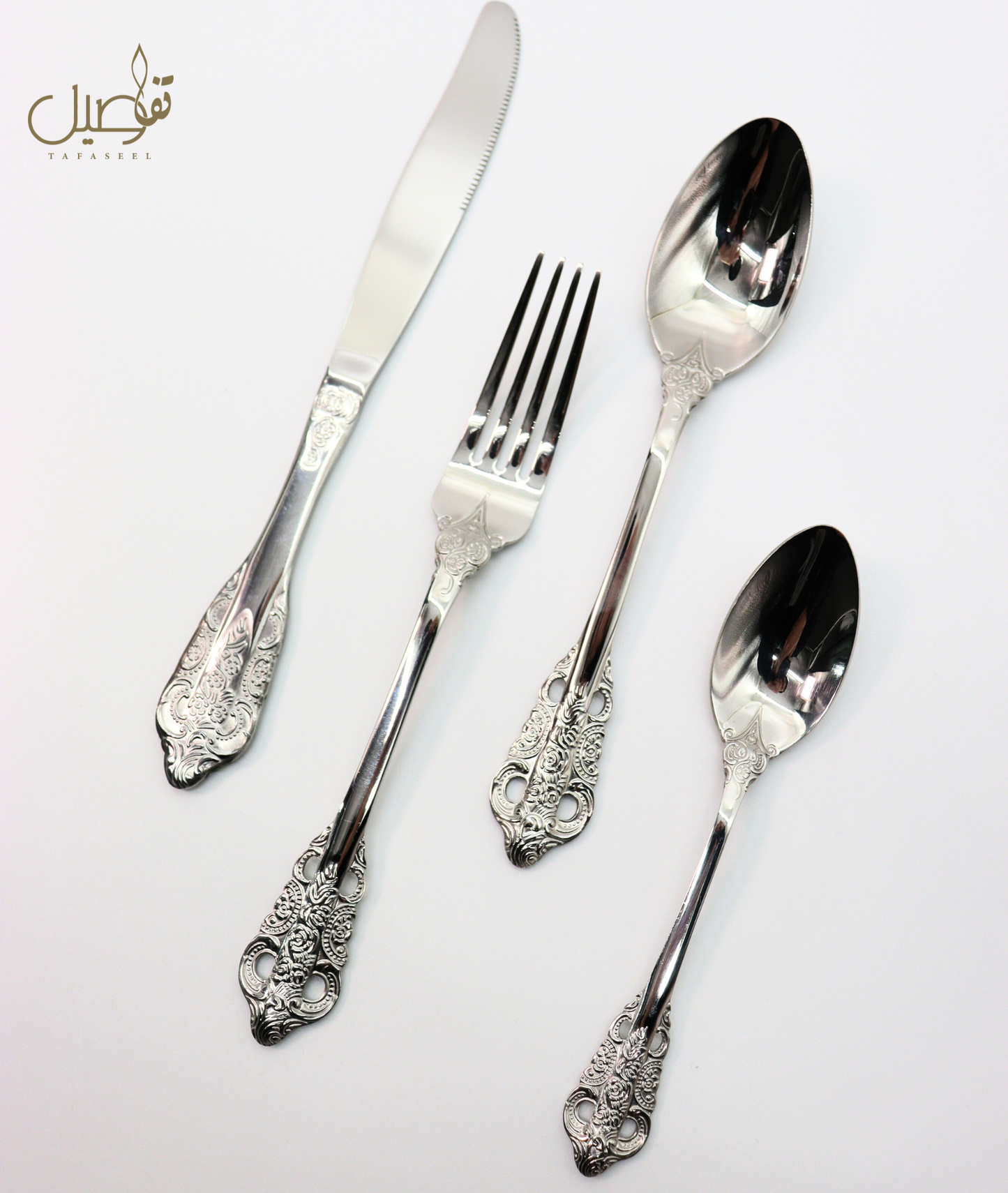 Ensemble de 24 couverts