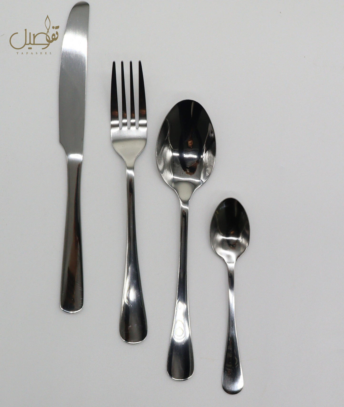 coffret 24 couverts en acier argenté