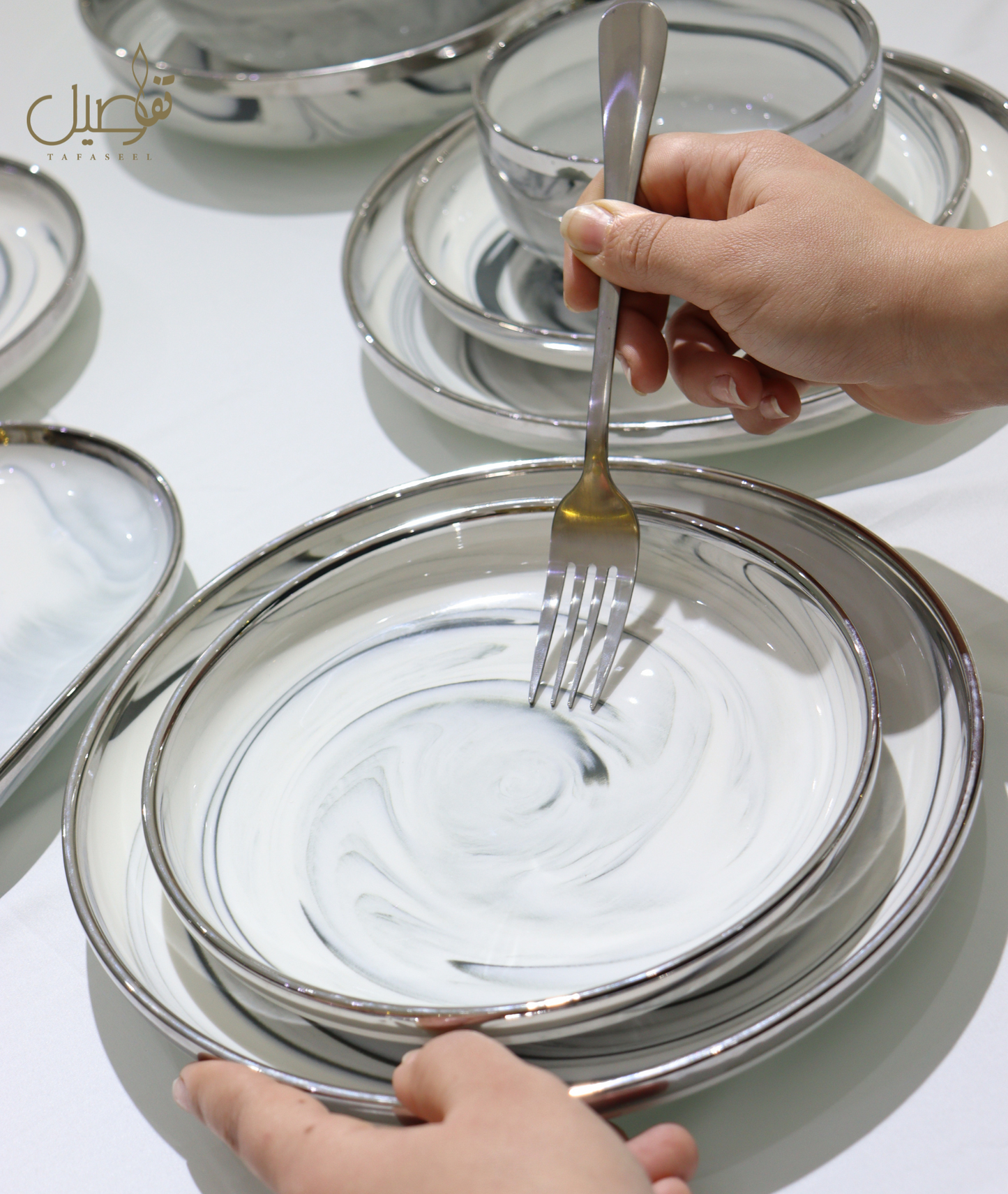 VAISSELLE PORCELAINE MARBRE