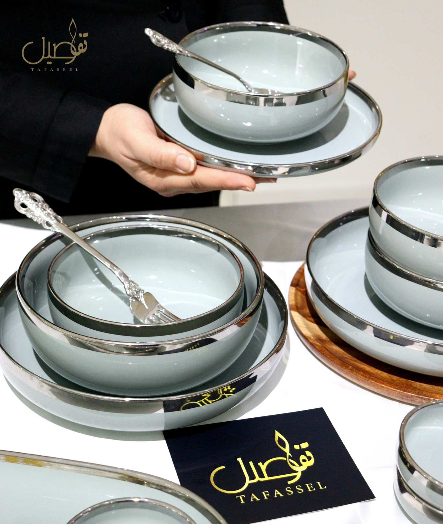 VAISSELLE PORCELAINE GRIS ARGENTE