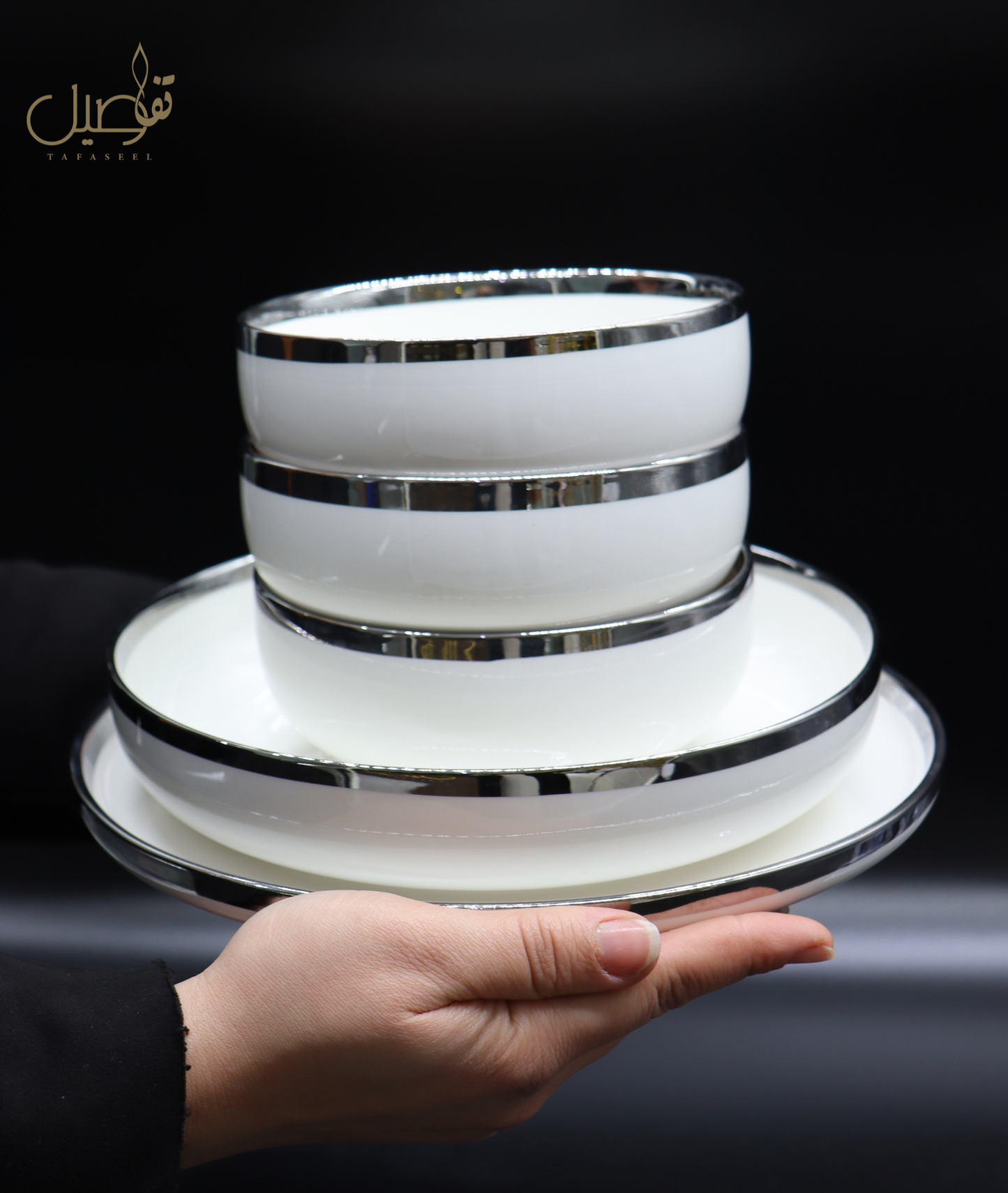 Ensemble de 27 pièces en blanc argenté