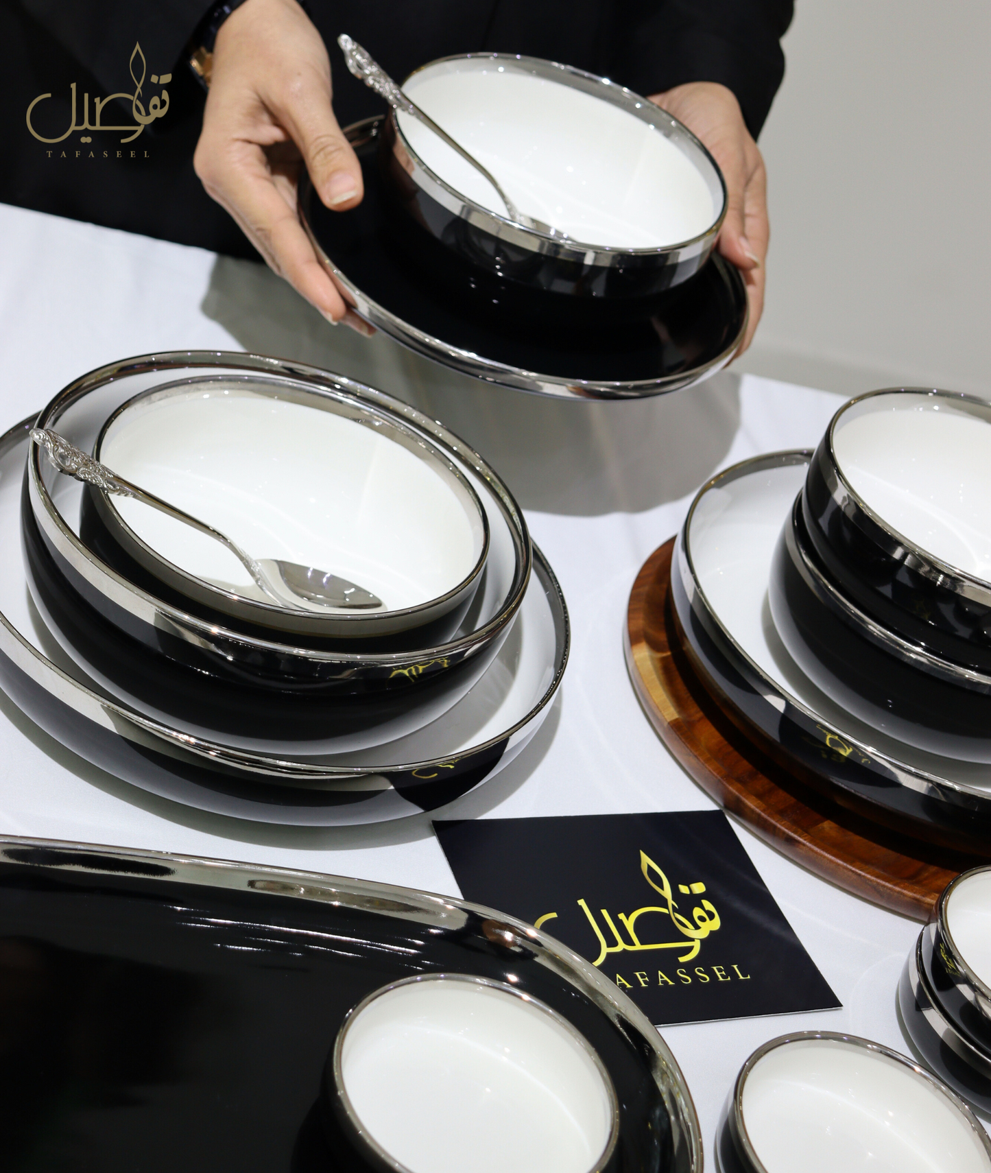 "ENSEMBLE LUXUEUX EN NOIR"🖤