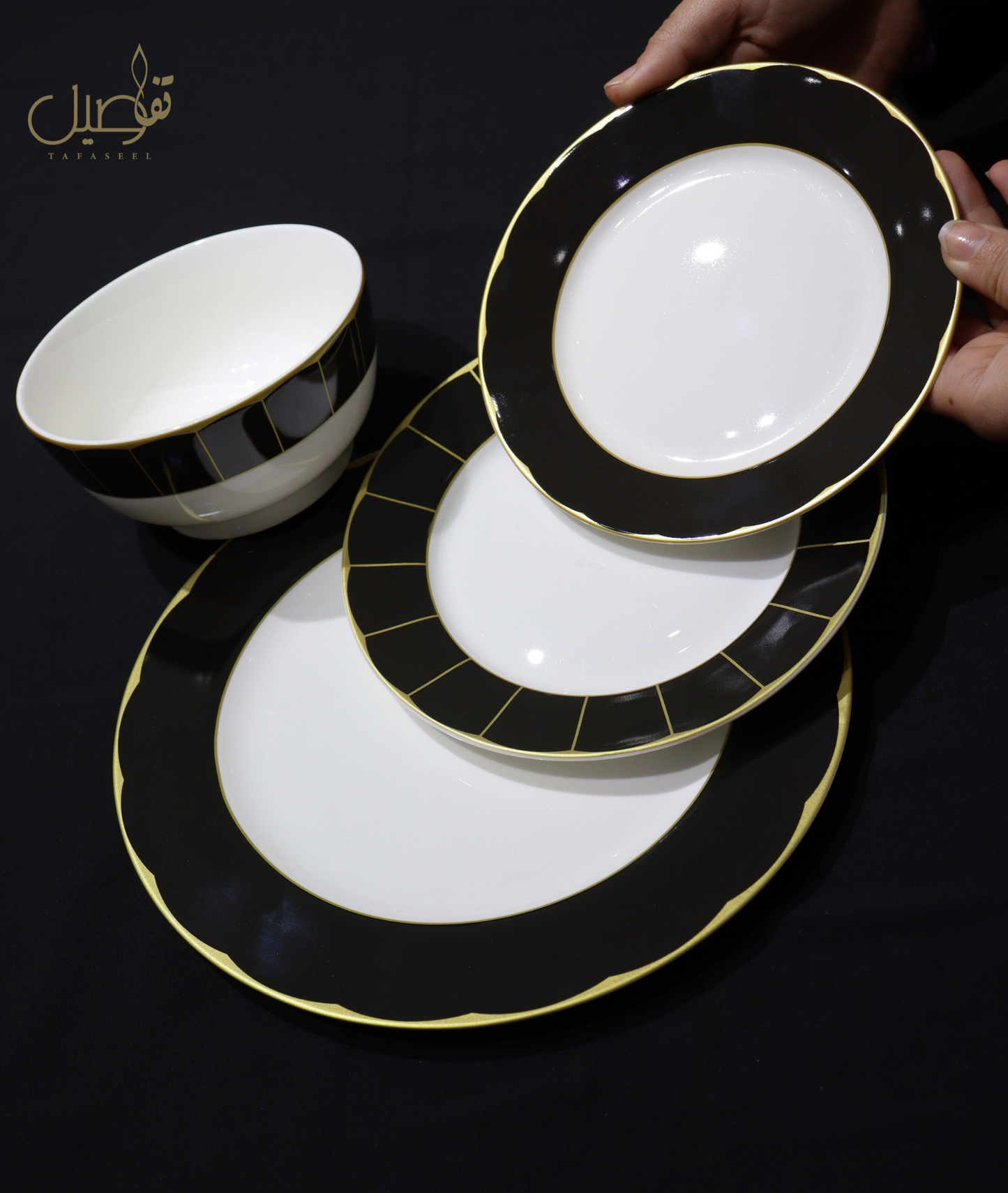 SERVICE DE TABLE  24 PCS