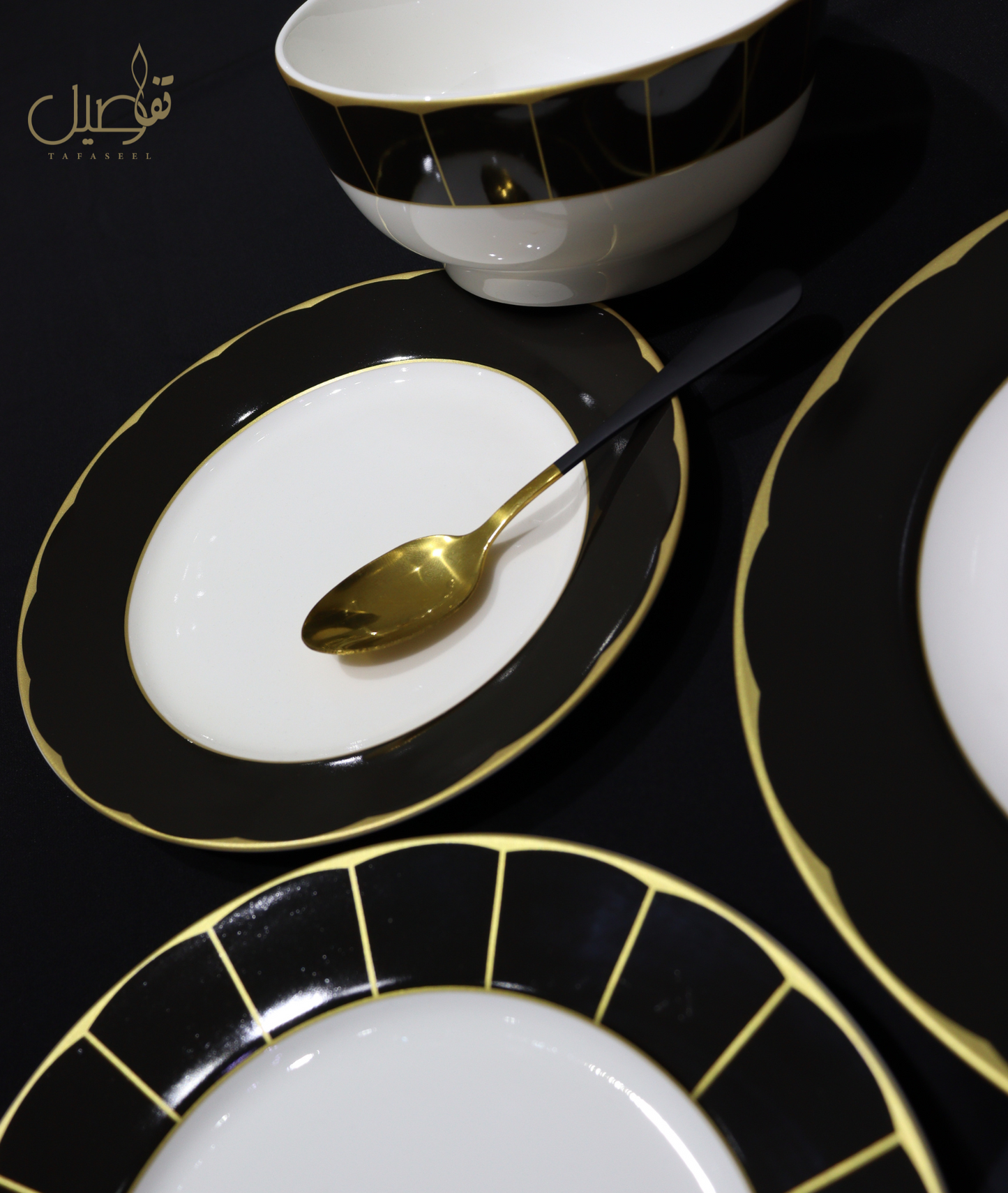 SERVICE DE TABLE  24 PCS