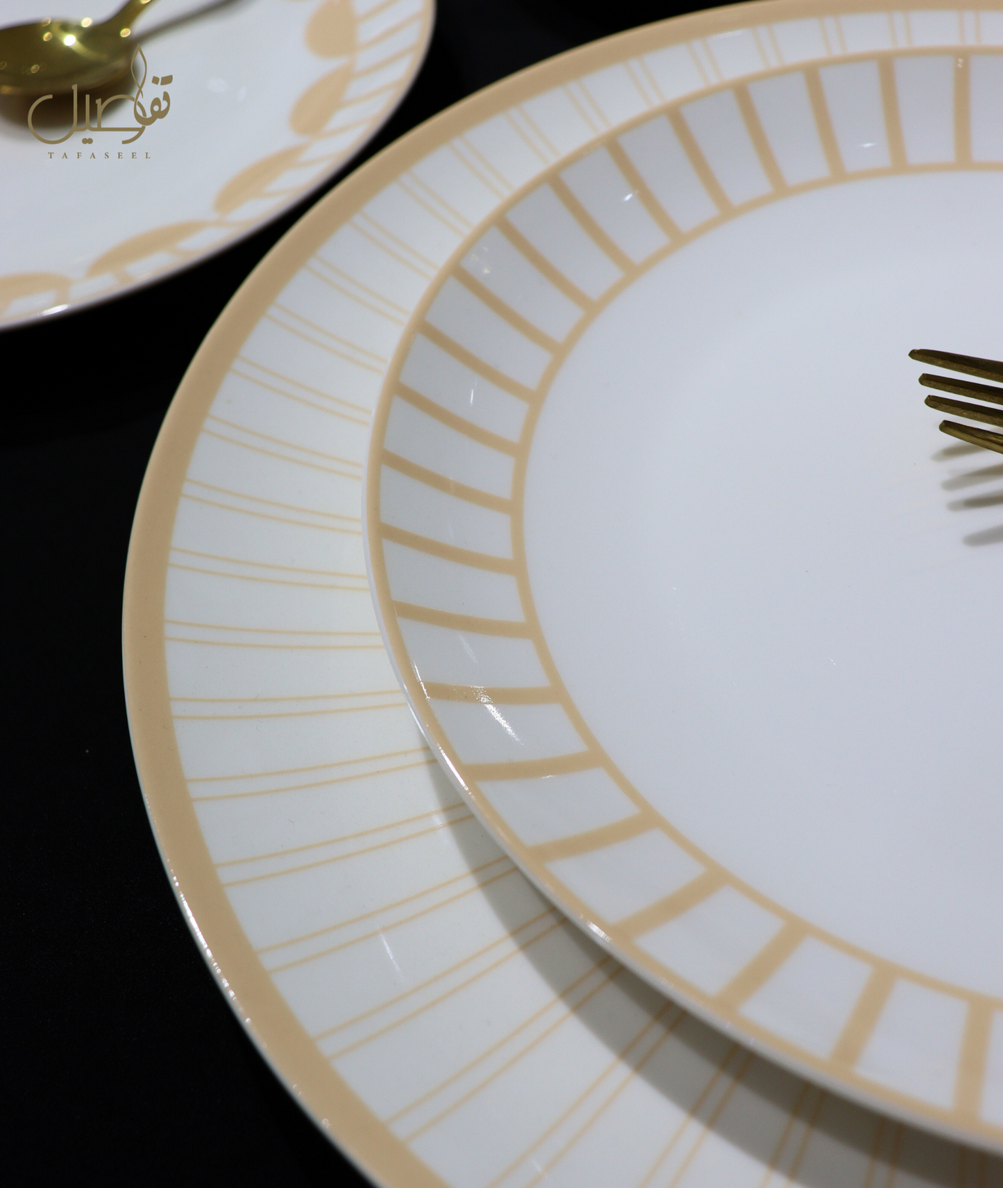 SERVICE DE TABLE 30 PIECES