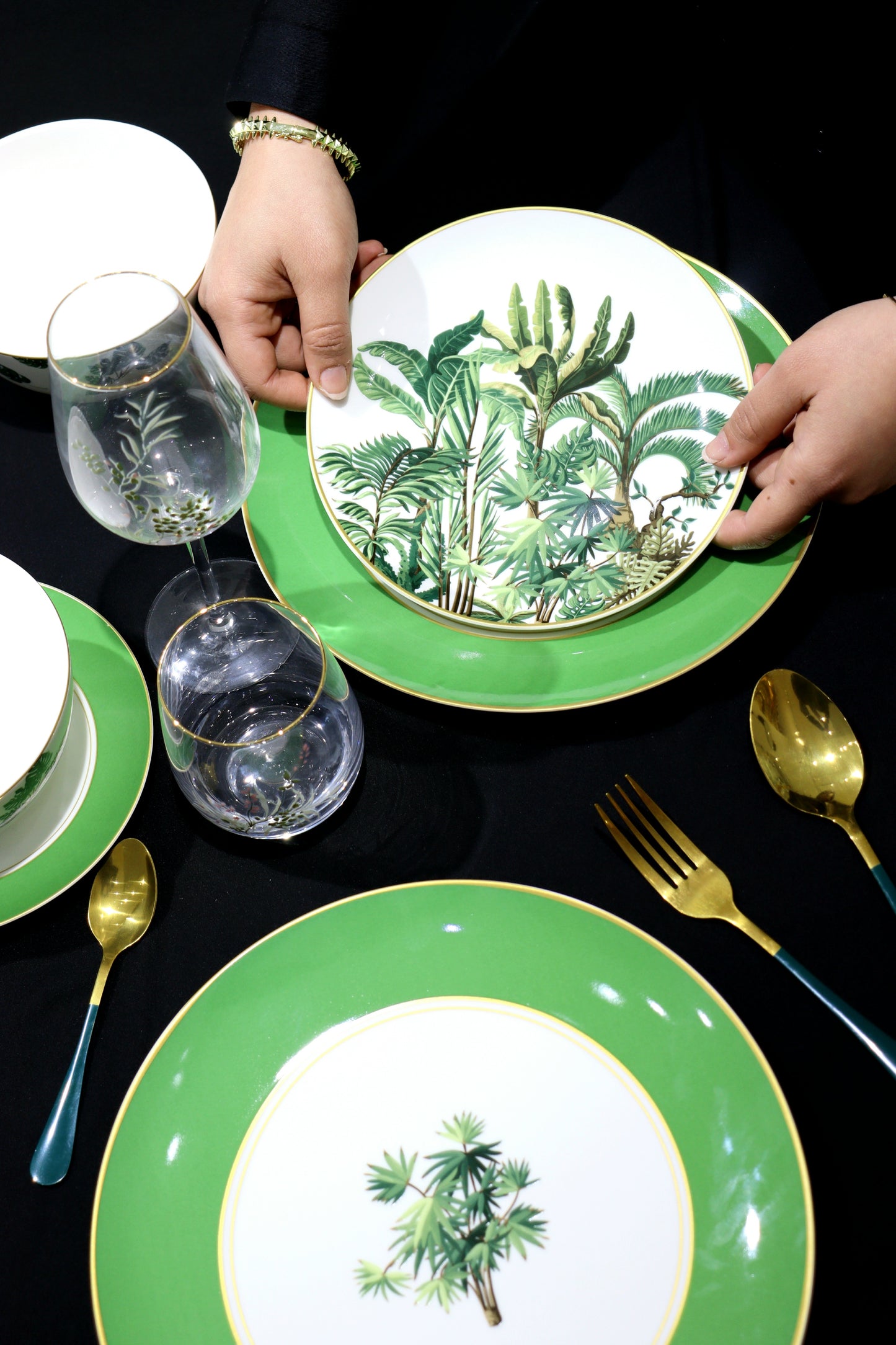 SERVICE DE TABLE 24 PCS