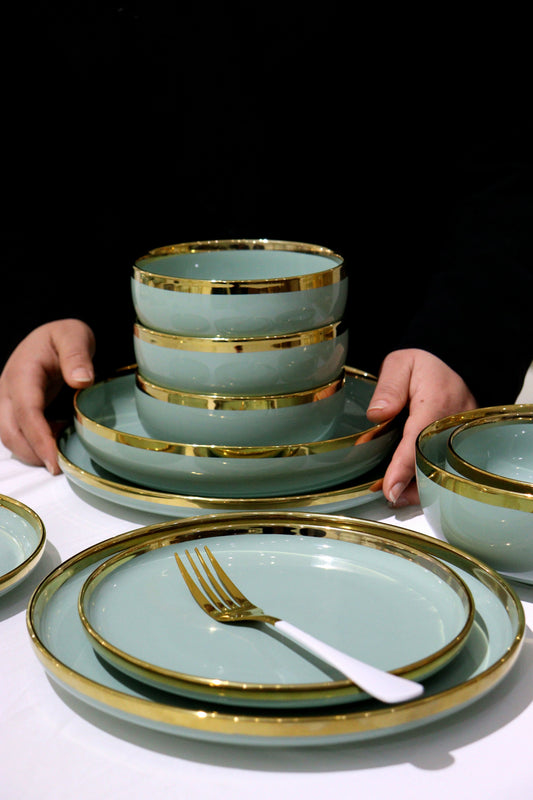 VAISSELLE PORCELAINE LISERÉ